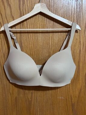 Cacique Smooth Nude T-Shirt Bra sz 38DD